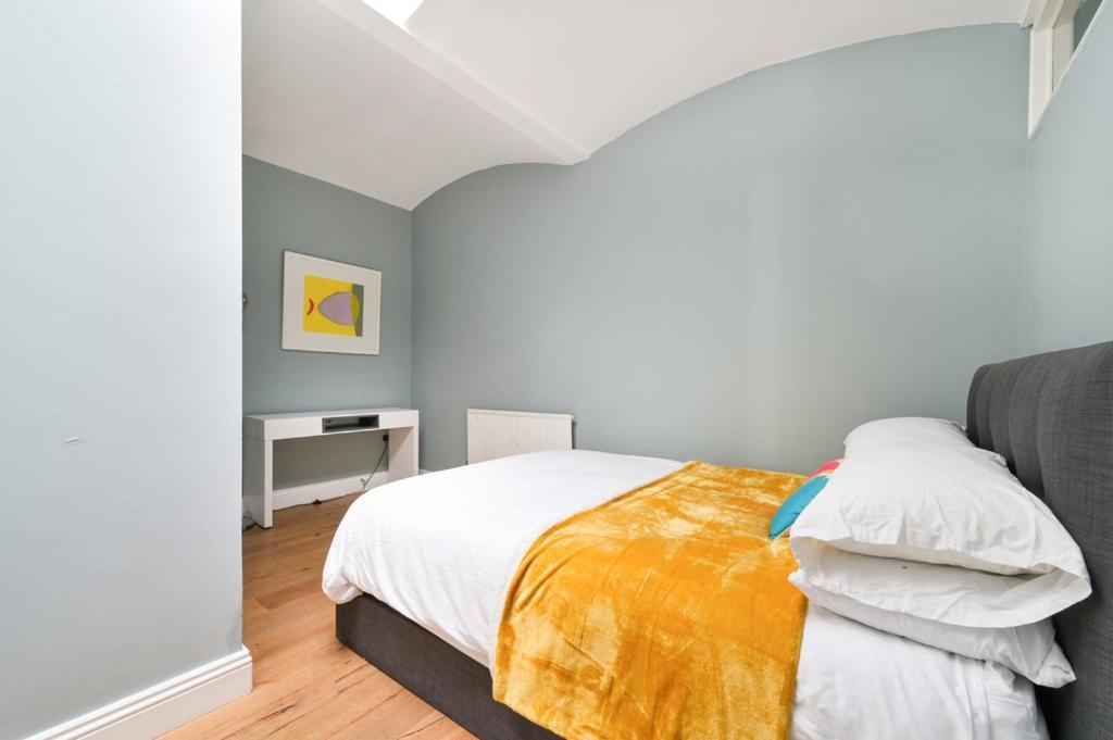 Cozy Hideaway In South Ken! Apartment London Exterior photo