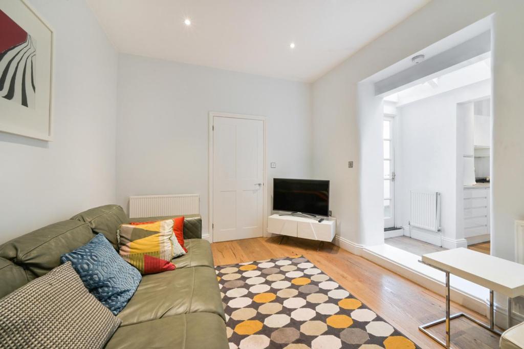 Cozy Hideaway In South Ken! Apartment London Exterior photo